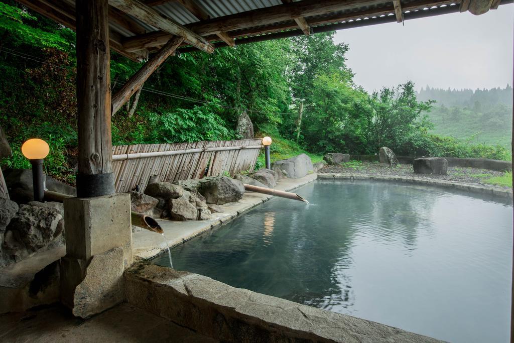 Отель Oogi Onsen Oogiso Минамиогуни Экстерьер фото